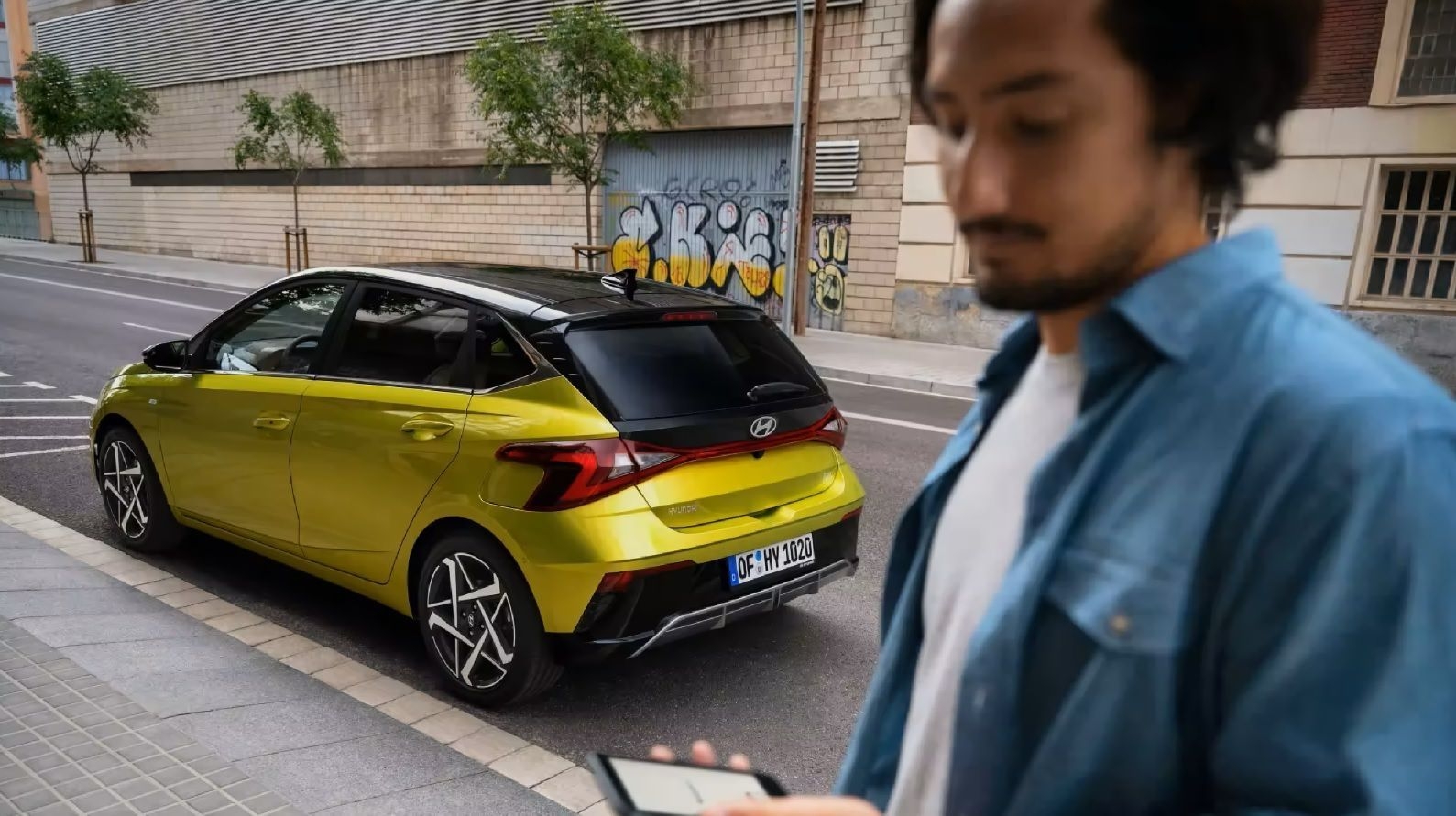 Поврзете се со вашиот i20.