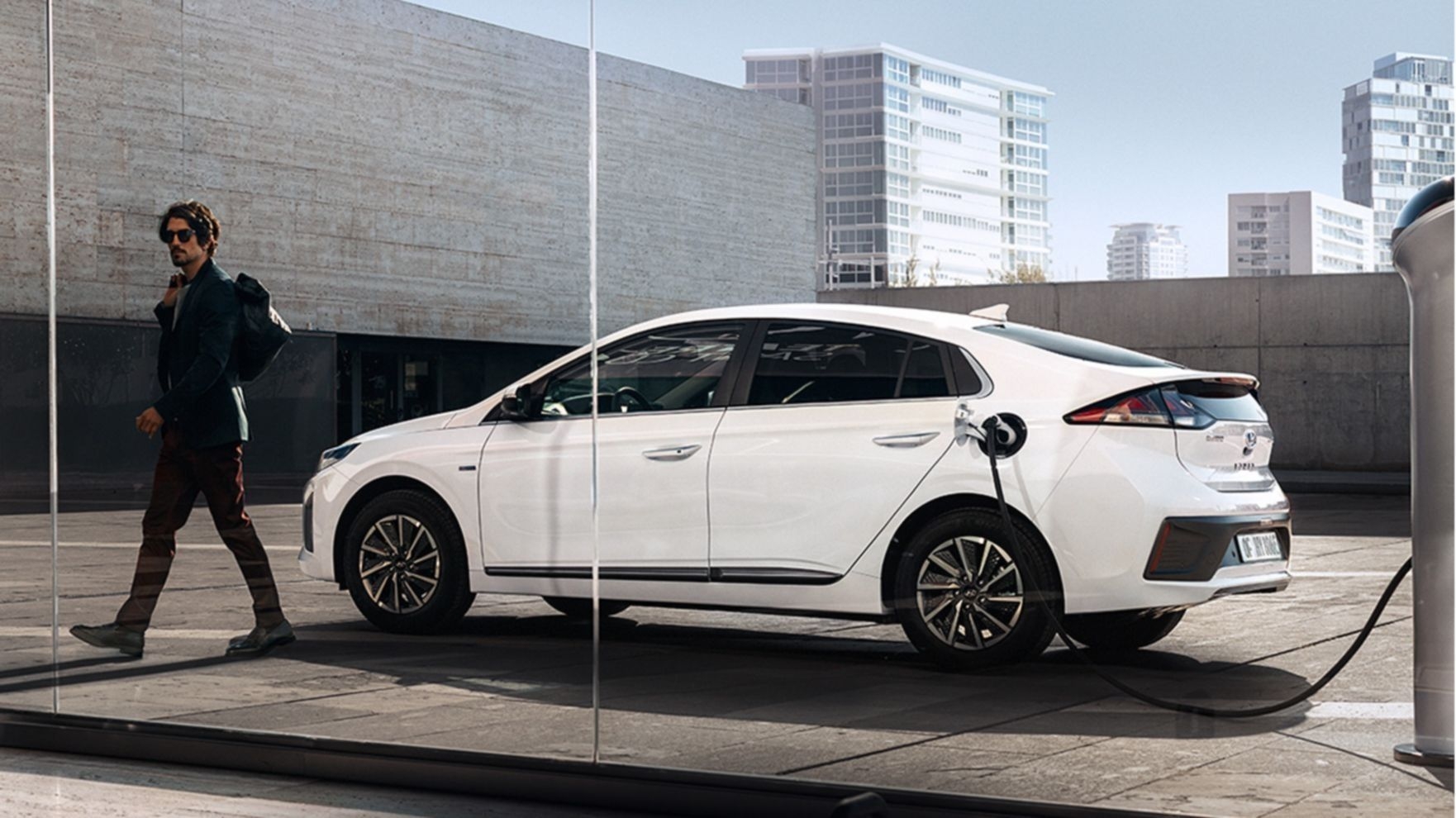 Ѕидните кутии се повеќе од кутии на ѕид